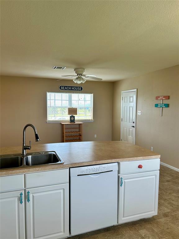 3913 1st St, Galveston, Texas image 17