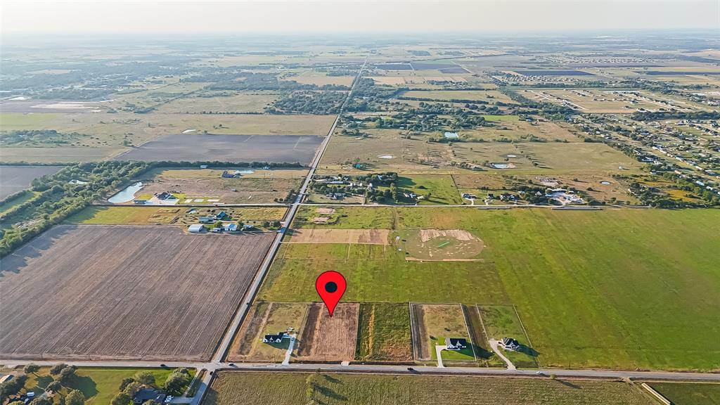 Roesler Road, Needville, Texas image 8