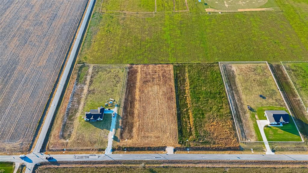 Roesler Road, Needville, Texas image 7