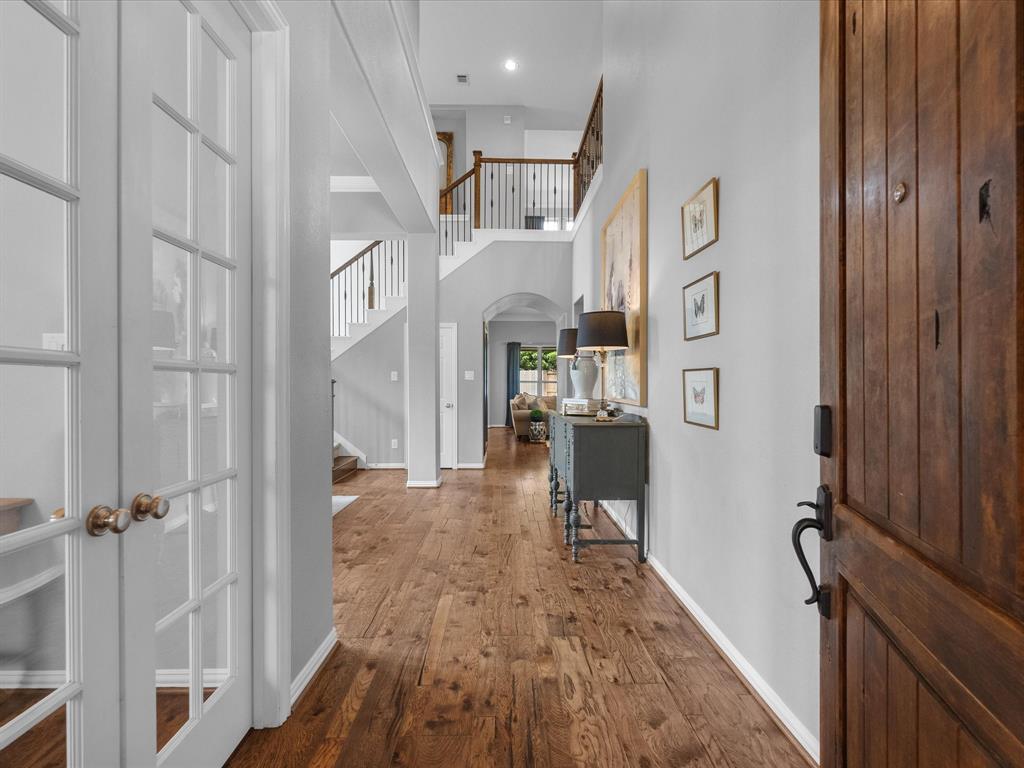904 Cozy Hollow Court, Friendswood, Texas image 3