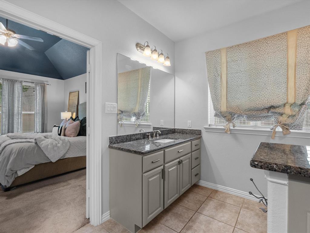 904 Cozy Hollow Court, Friendswood, Texas image 24