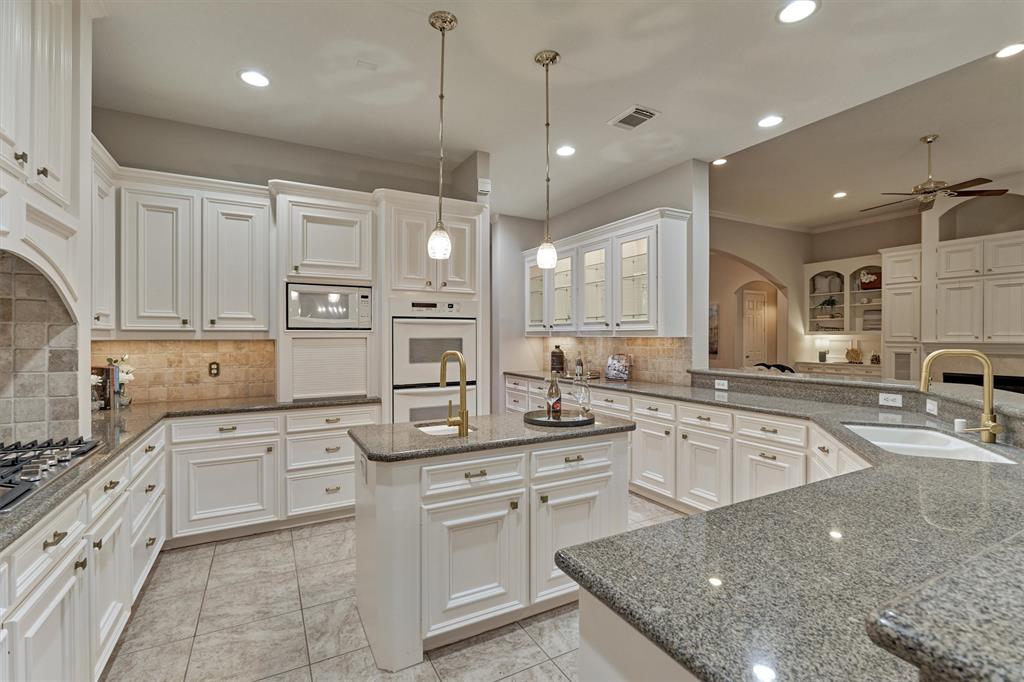 87 W Shore Drive, Montgomery, Texas image 17