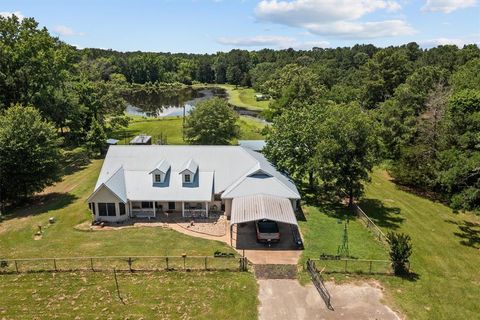 Photo of 2379 Fm 1817, Elkhart, TX 75839 (MLS # 27763553) Photo of 2379 Fm 1817, Elkhart, TX 75839 (MLS # 27763553)