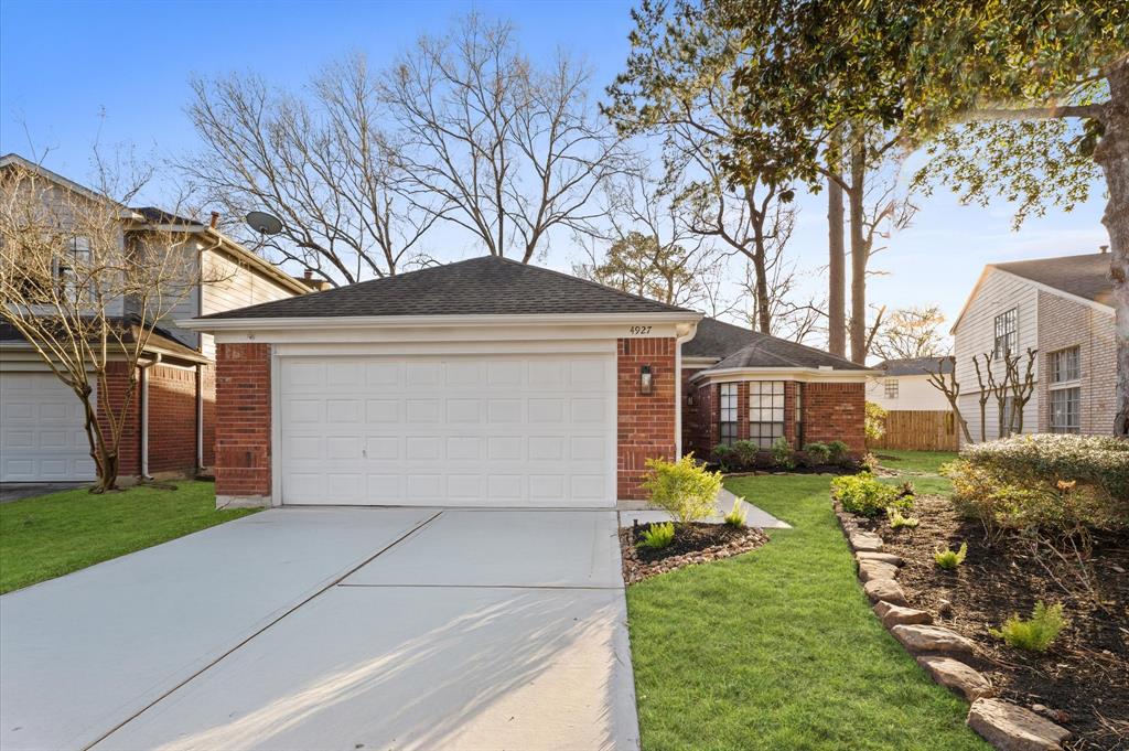 4927 Dobbin Springs Lane, Kingwood, Texas image 19