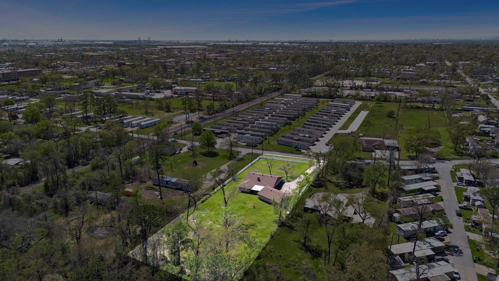 710 Woodland Street, Channelview, Texas image 3