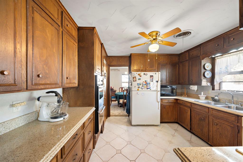 710 Woodland Street, Channelview, Texas image 12