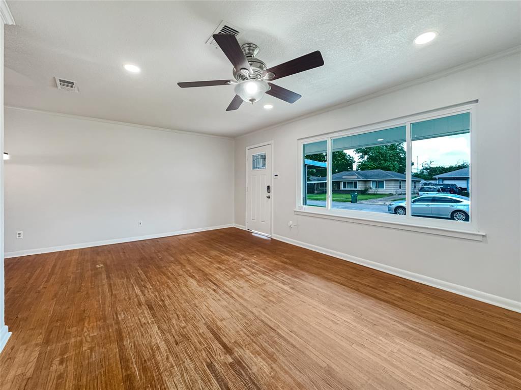 714 Laverne Avenue, Pasadena, Texas image 3