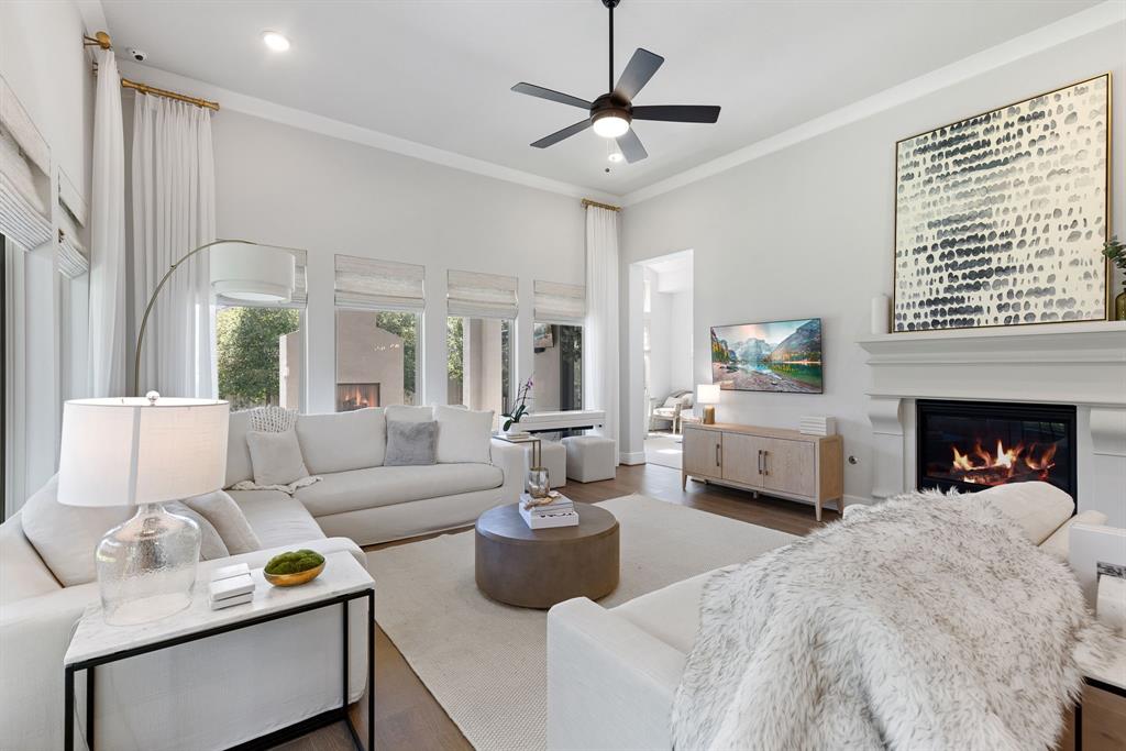 27 Dawning Flower Drive, Tomball, Texas image 18