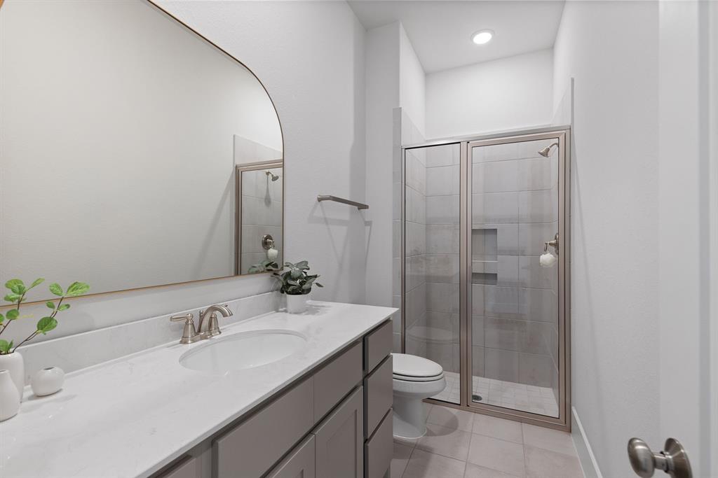 27 Dawning Flower Drive, Tomball, Texas image 6