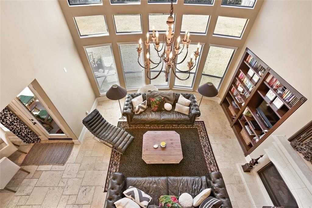 87 S Almondell Circle, The Woodlands, Texas image 6
