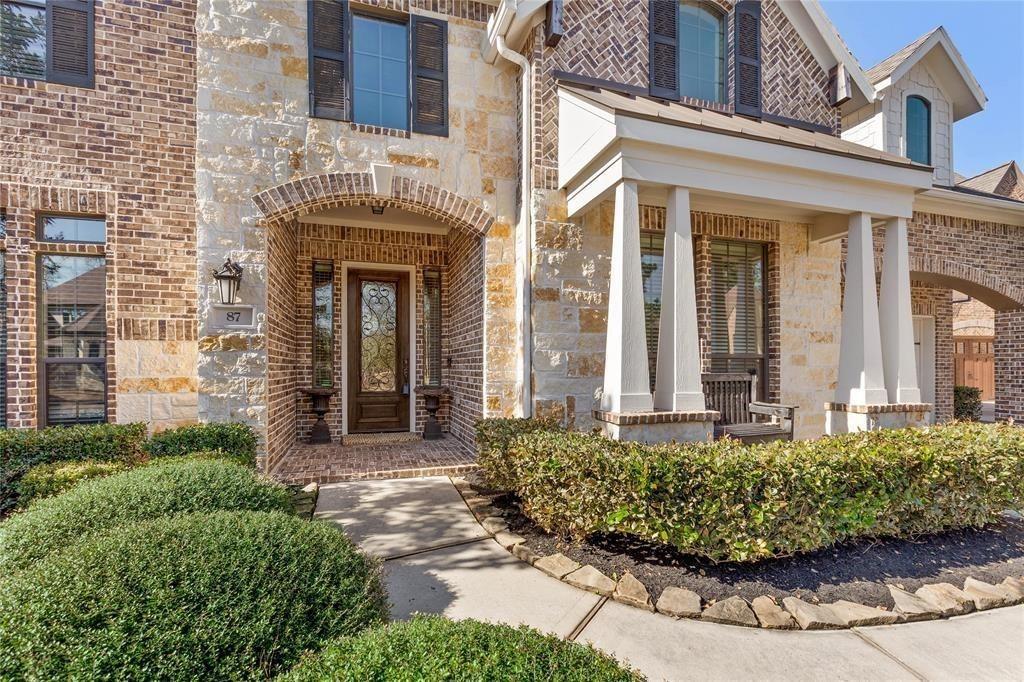 87 S Almondell Circle, The Woodlands, Texas image 3