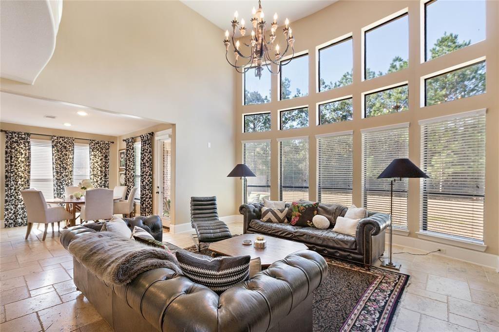 87 S Almondell Circle, The Woodlands, Texas image 16