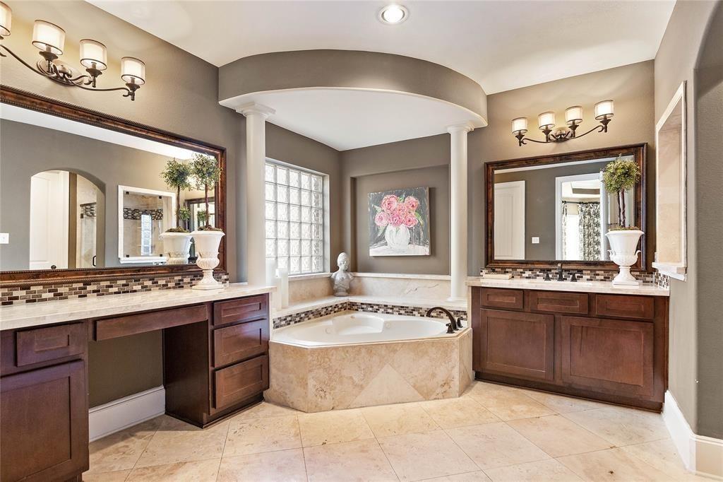 87 S Almondell Circle, The Woodlands, Texas image 24