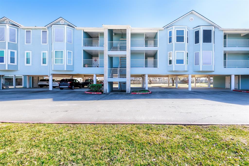 18617 Egret Bay Boulevard #708, Webster, Texas image 1