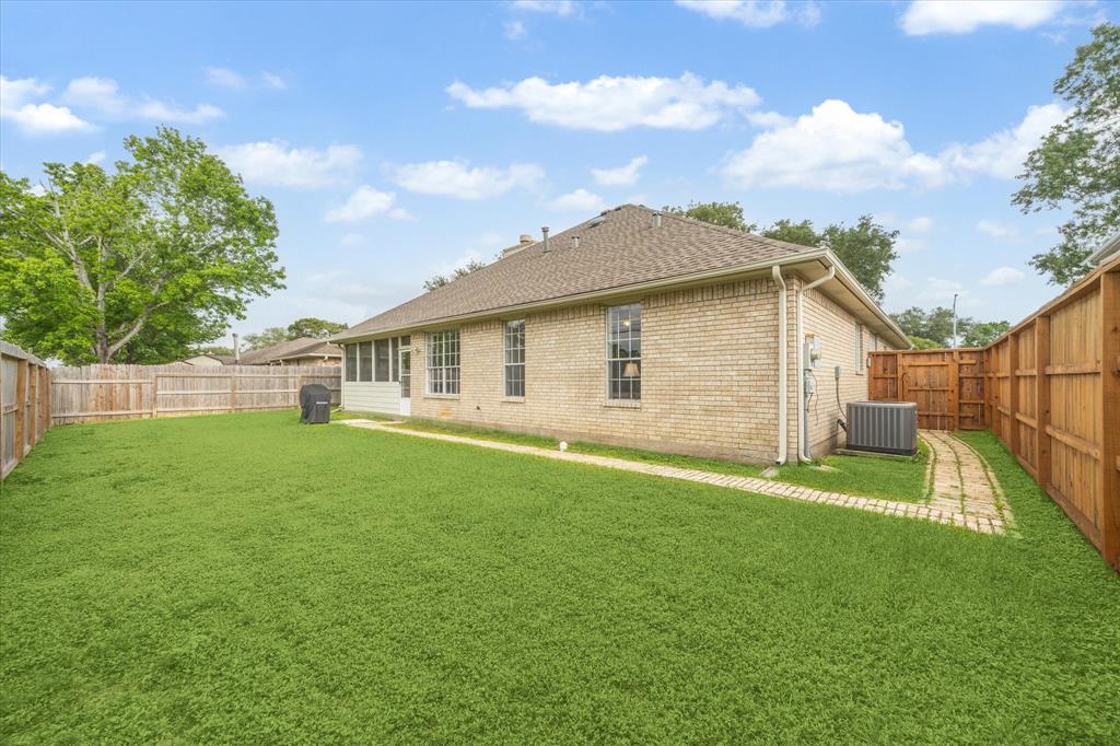 510 Kingston Court, Deer Park, Texas image 30
