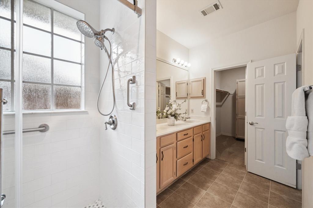 510 Kingston Court, Deer Park, Texas image 19