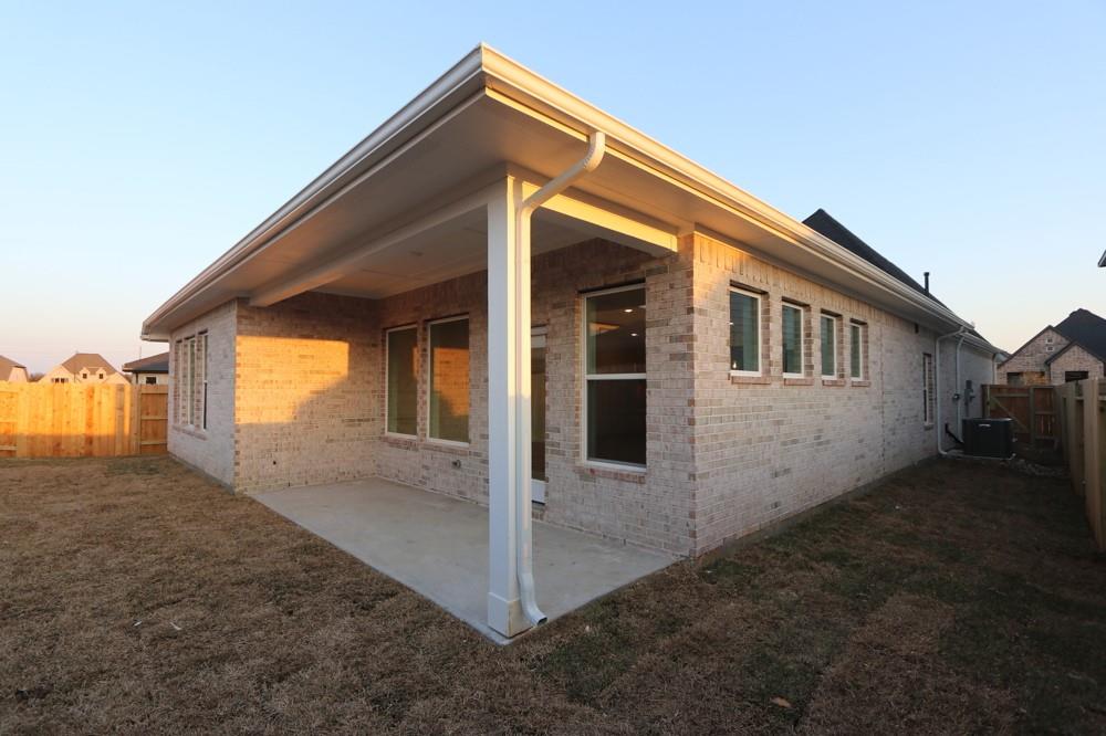 27118 Spearbract Hollow Trail, Hockley, Texas image 5