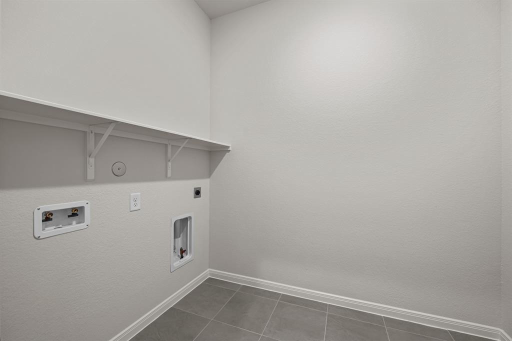 27118 Spearbract Hollow Trail, Hockley, Texas image 17