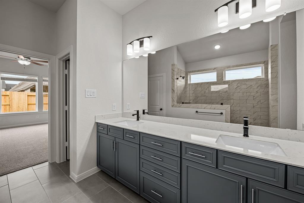 27118 Spearbract Hollow Trail, Hockley, Texas image 38