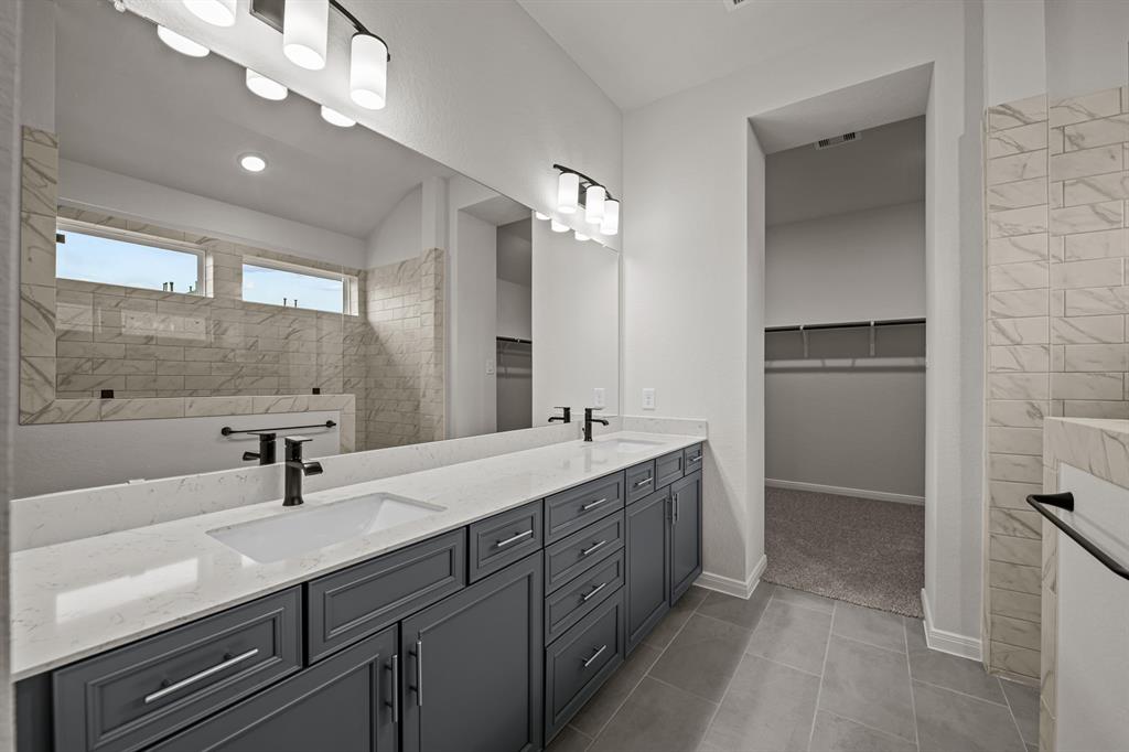 27118 Spearbract Hollow Trail, Hockley, Texas image 36