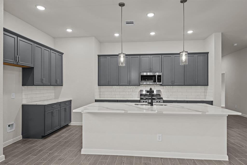 27118 Spearbract Hollow Trail, Hockley, Texas image 26