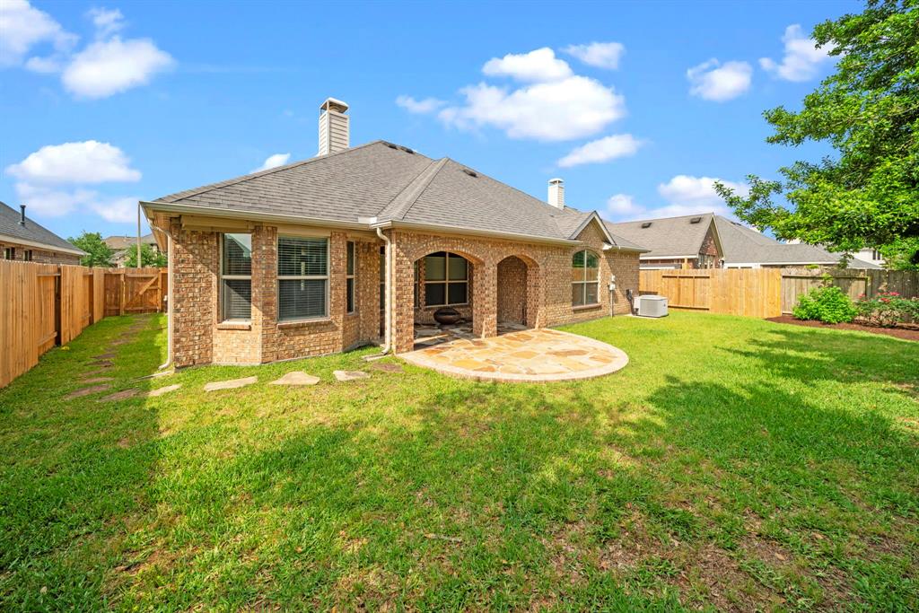 1510 Nacogdoches Valley Drive, League City, Texas image 21