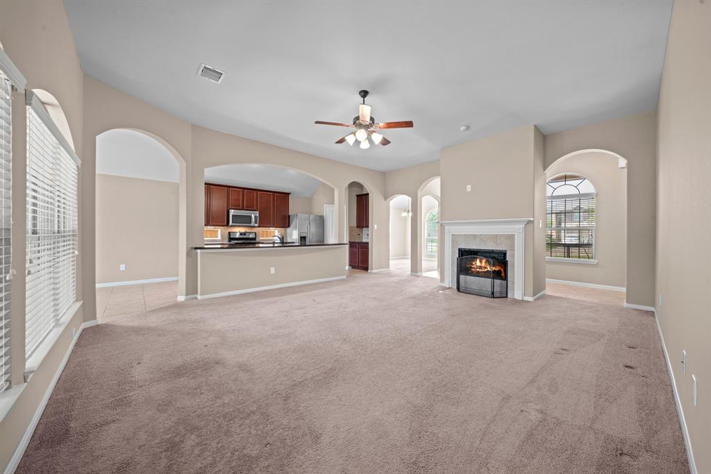 1510 Nacogdoches Valley Drive, League City, Texas image 4