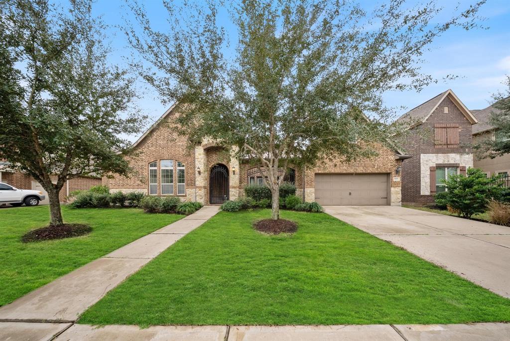 9015 Marsh Creek Court, Richmond, Texas image 2