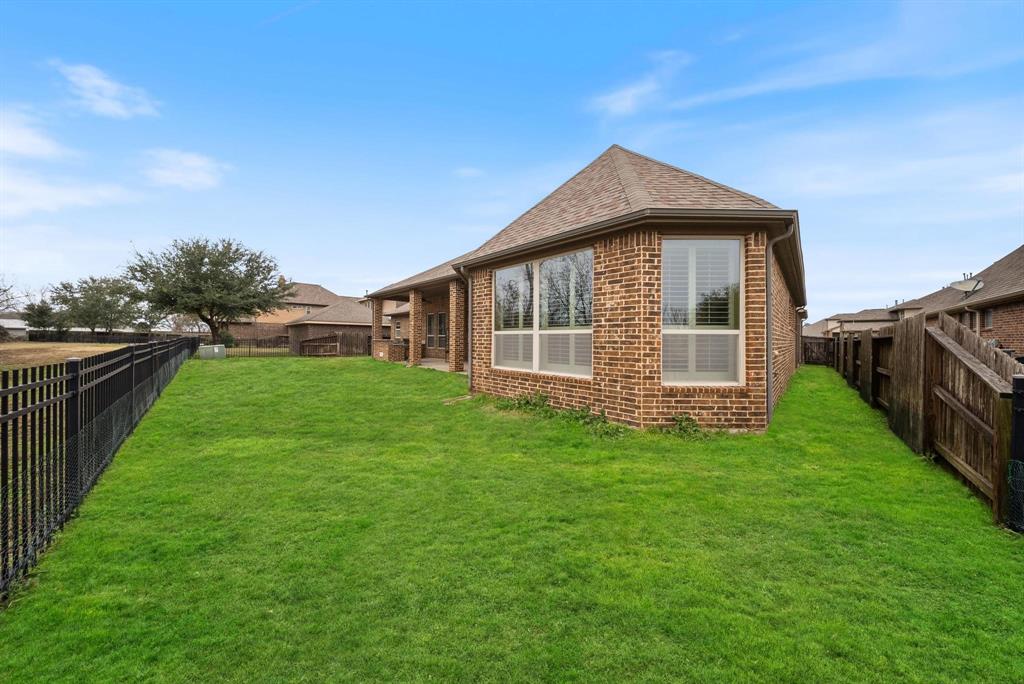 9015 Marsh Creek Court, Richmond, Texas image 35