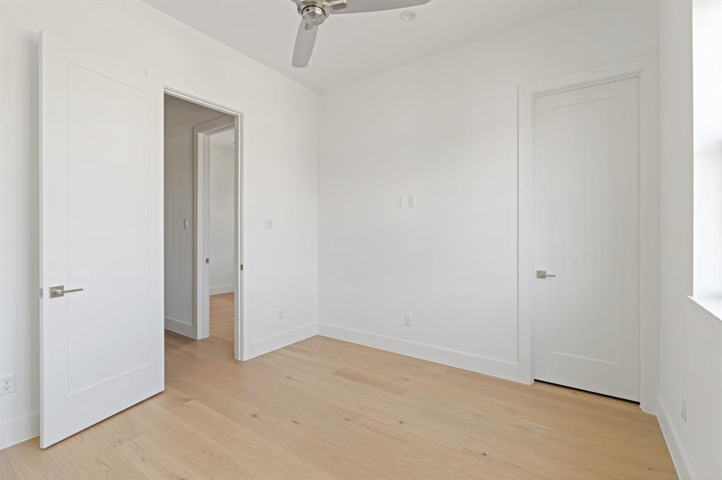 111 E 32nd Street #A, Houston, Texas image 25