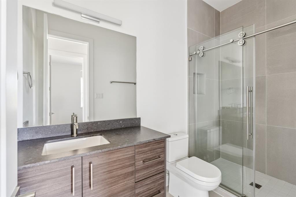 111 E 32nd Street #A, Houston, Texas image 26
