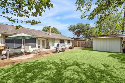 A home in Pearland