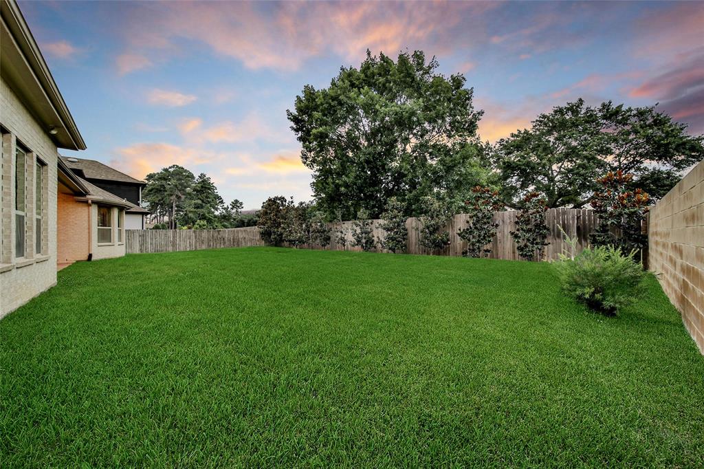 13602 Rollins Green Lane, Cypress, Texas image 34