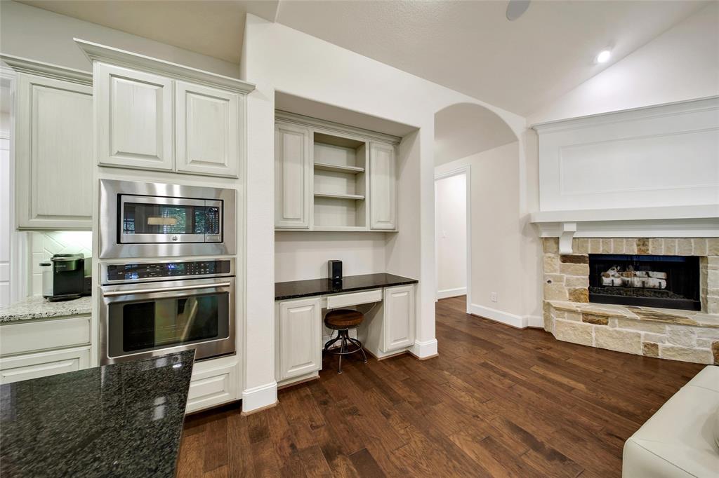 13602 Rollins Green Lane, Cypress, Texas image 7