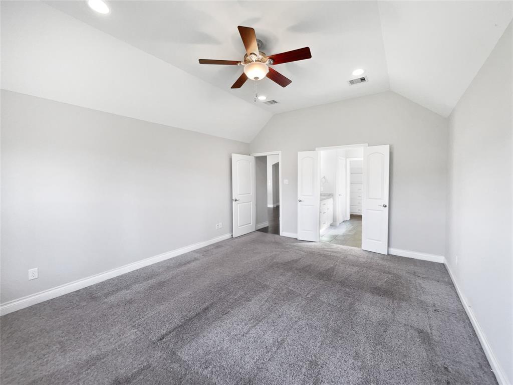 434 Carriage Trail