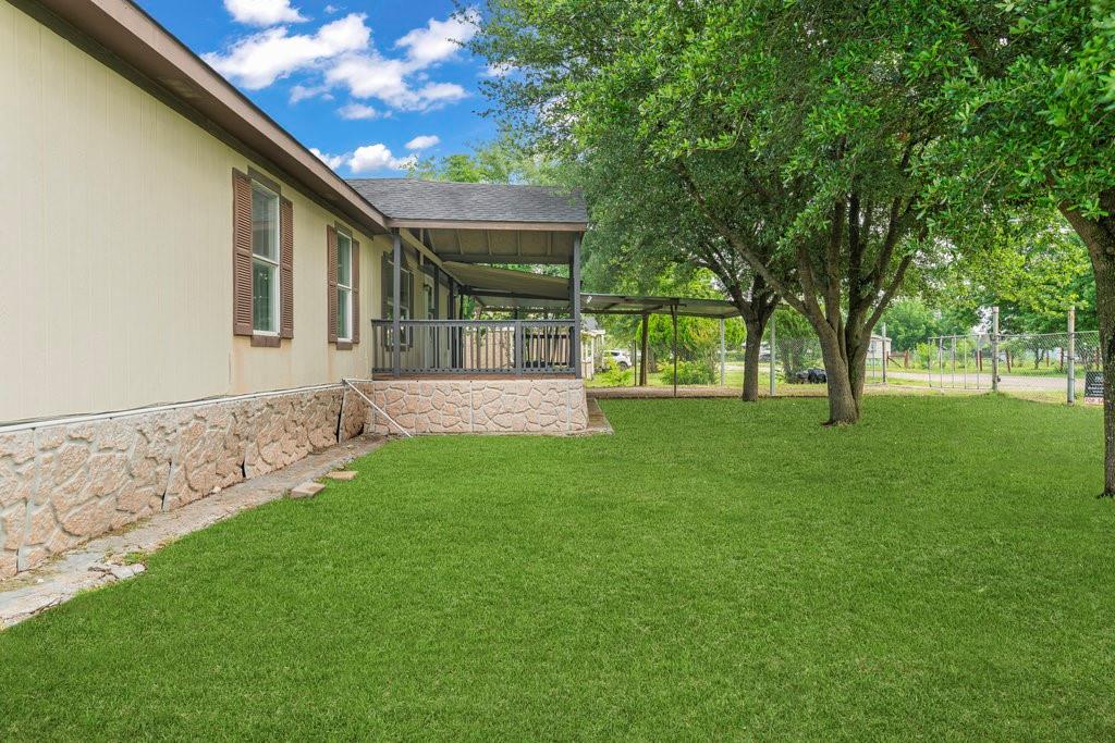 16607 E Crosby Street, Crosby, Texas image 3