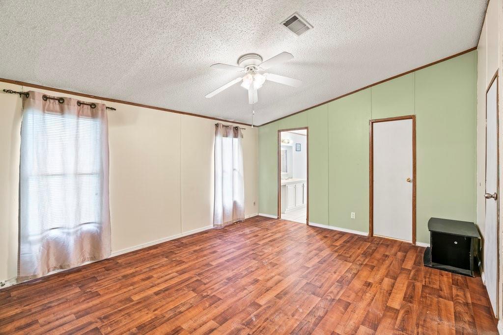 16607 E Crosby Street, Crosby, Texas image 14