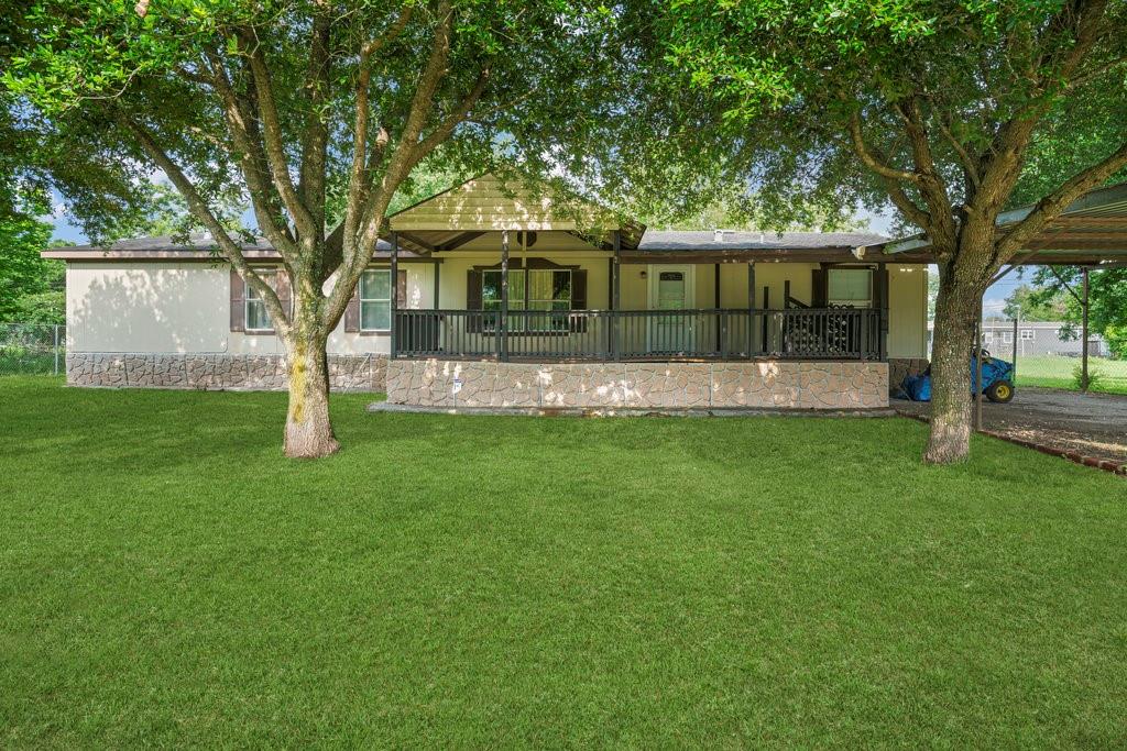 16607 E Crosby Street, Crosby, Texas image 1