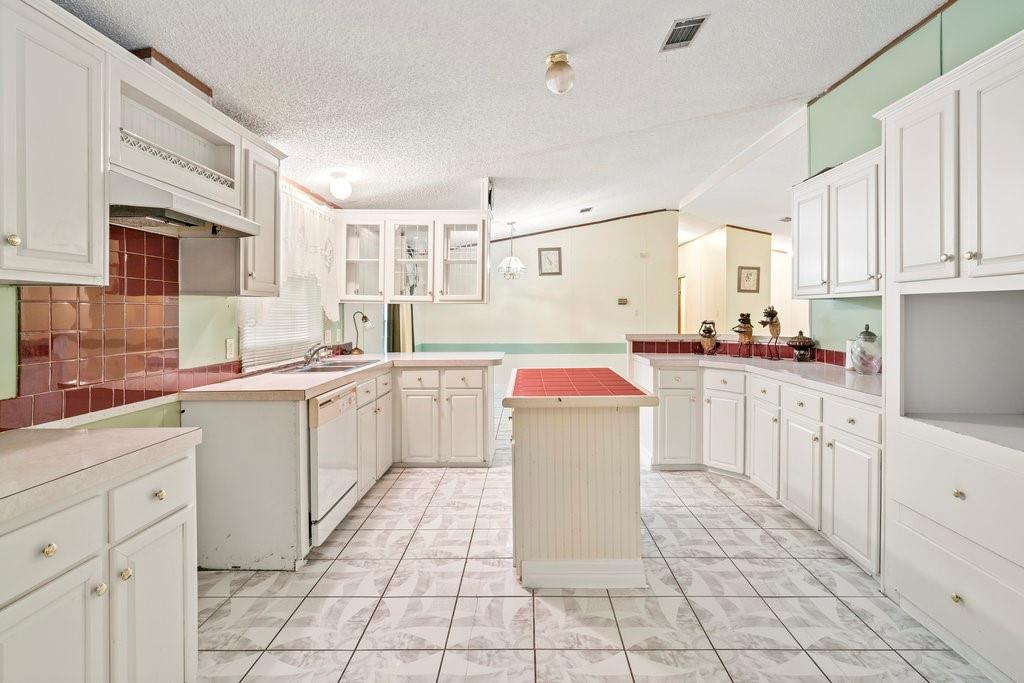 16607 E Crosby Street, Crosby, Texas image 10