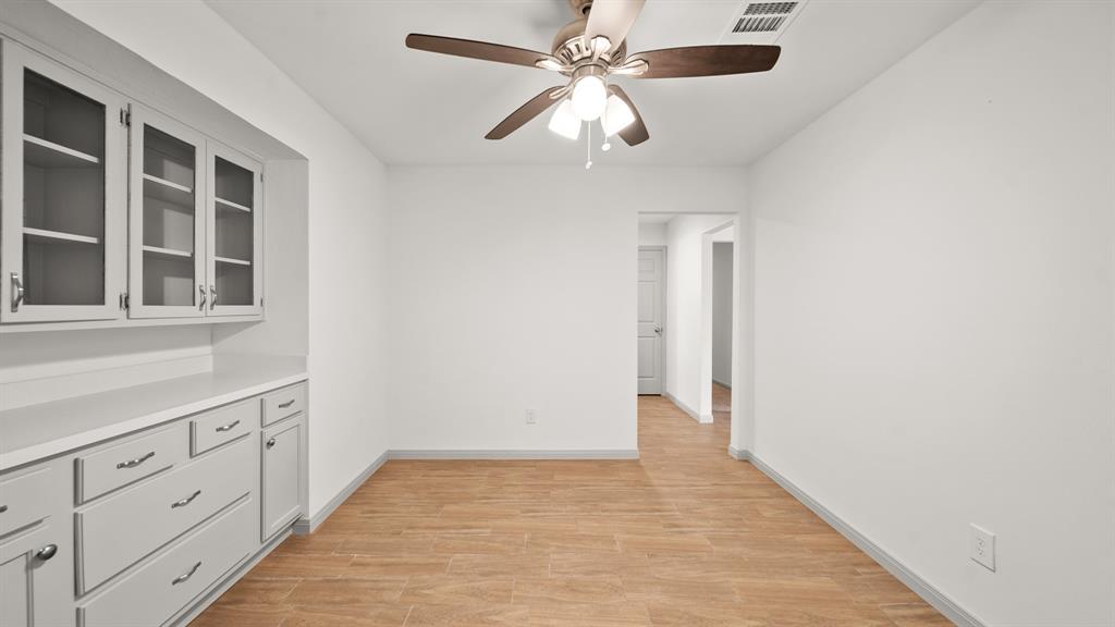 8114 Mchard Road, Pearland, Texas image 12