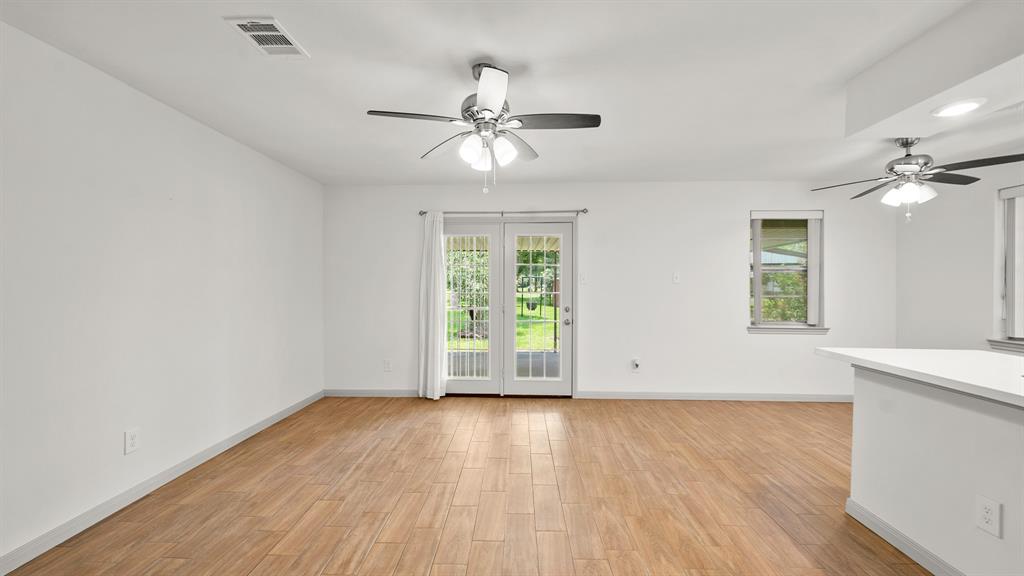 8114 Mchard Road, Pearland, Texas image 10
