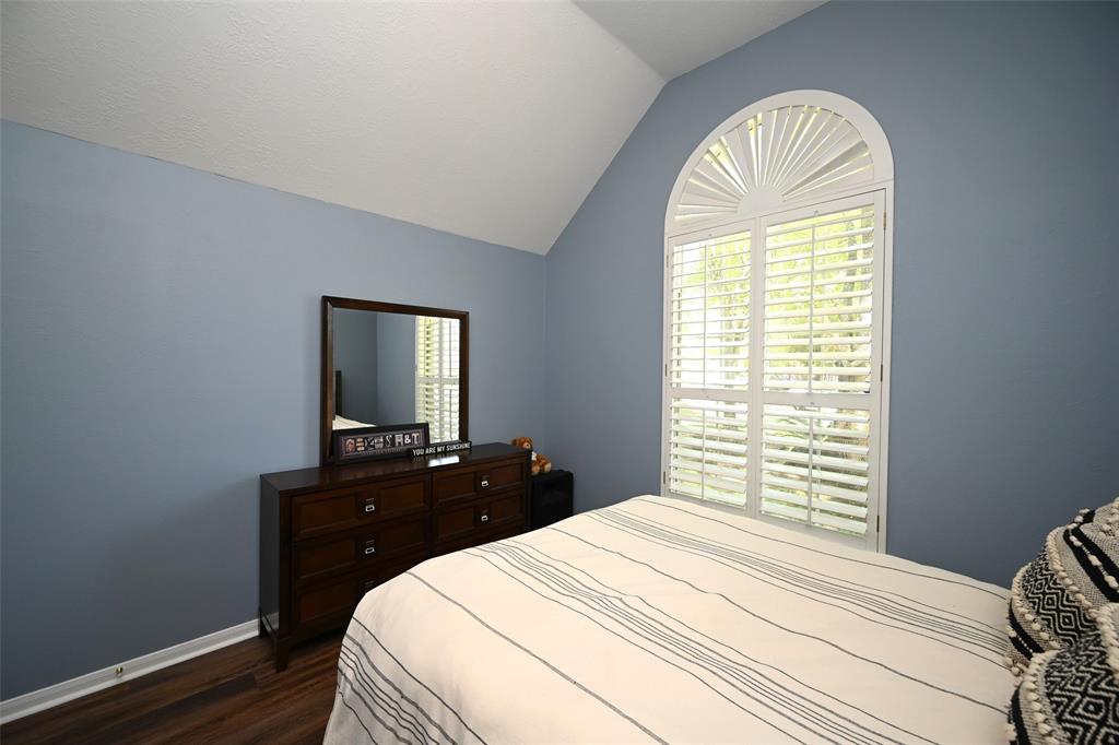 38 S Linton Ridge Circle, The Woodlands, Texas image 29
