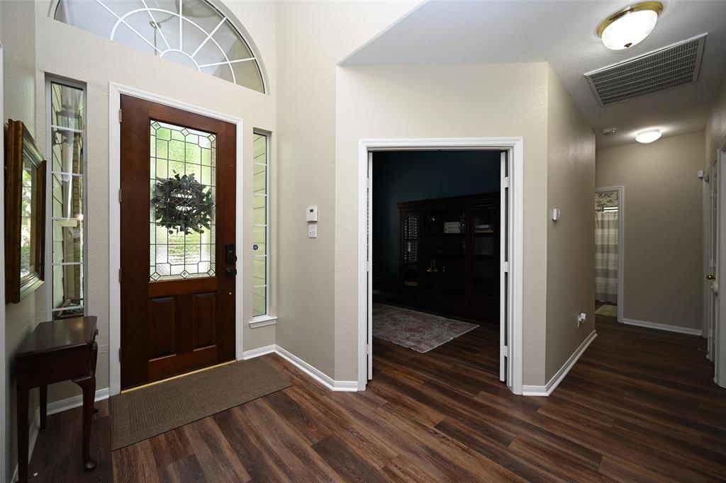 38 S Linton Ridge Circle, The Woodlands, Texas image 4
