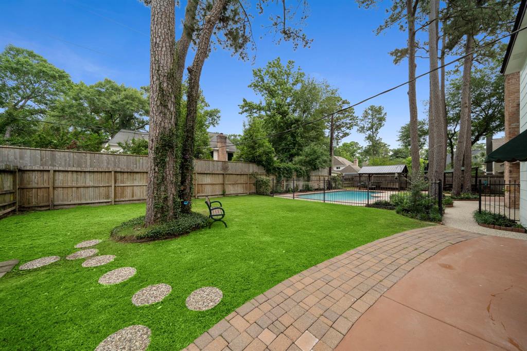 16011 Stratton Park Drive, Spring, Texas image 31