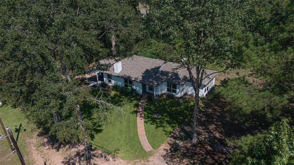 7477 Hidden Acres Drive, Cleveland, Texas image 2