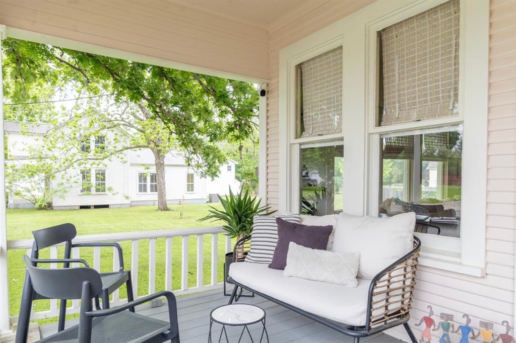 261 N Water Street, La Grange, Texas image 10