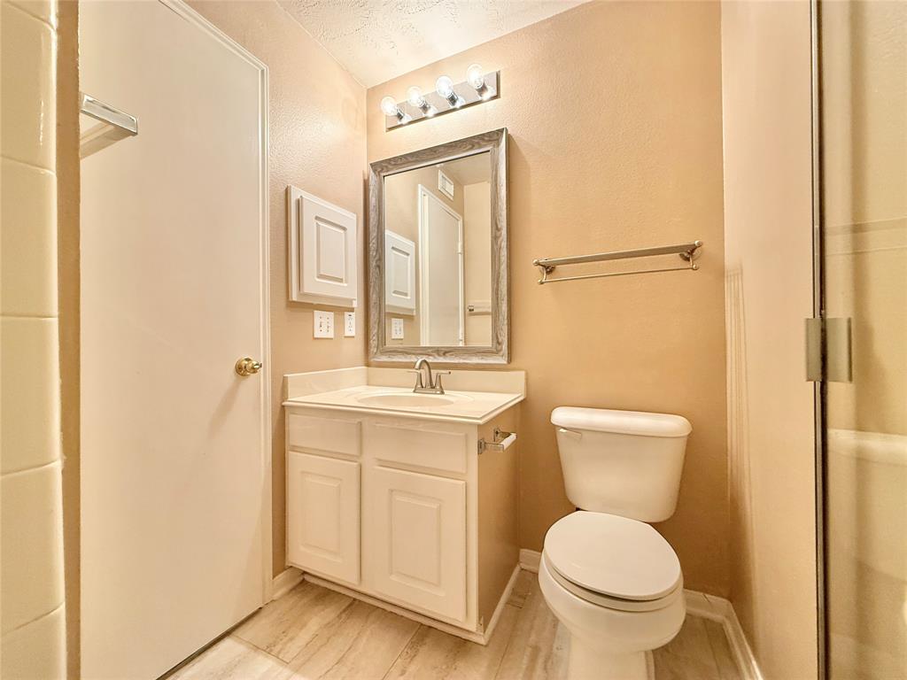 8051 Bay Branch Drive #424, The Woodlands, Texas image 21