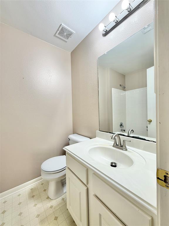 8051 Bay Branch Drive #424, The Woodlands, Texas image 18