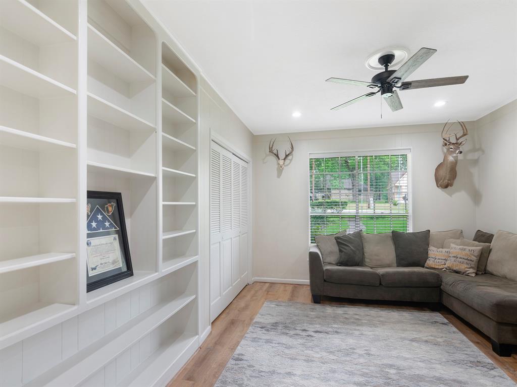 39 Blush Hill Drive, Conroe, Texas image 36