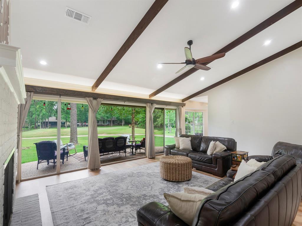 39 Blush Hill Drive, Conroe, Texas image 19
